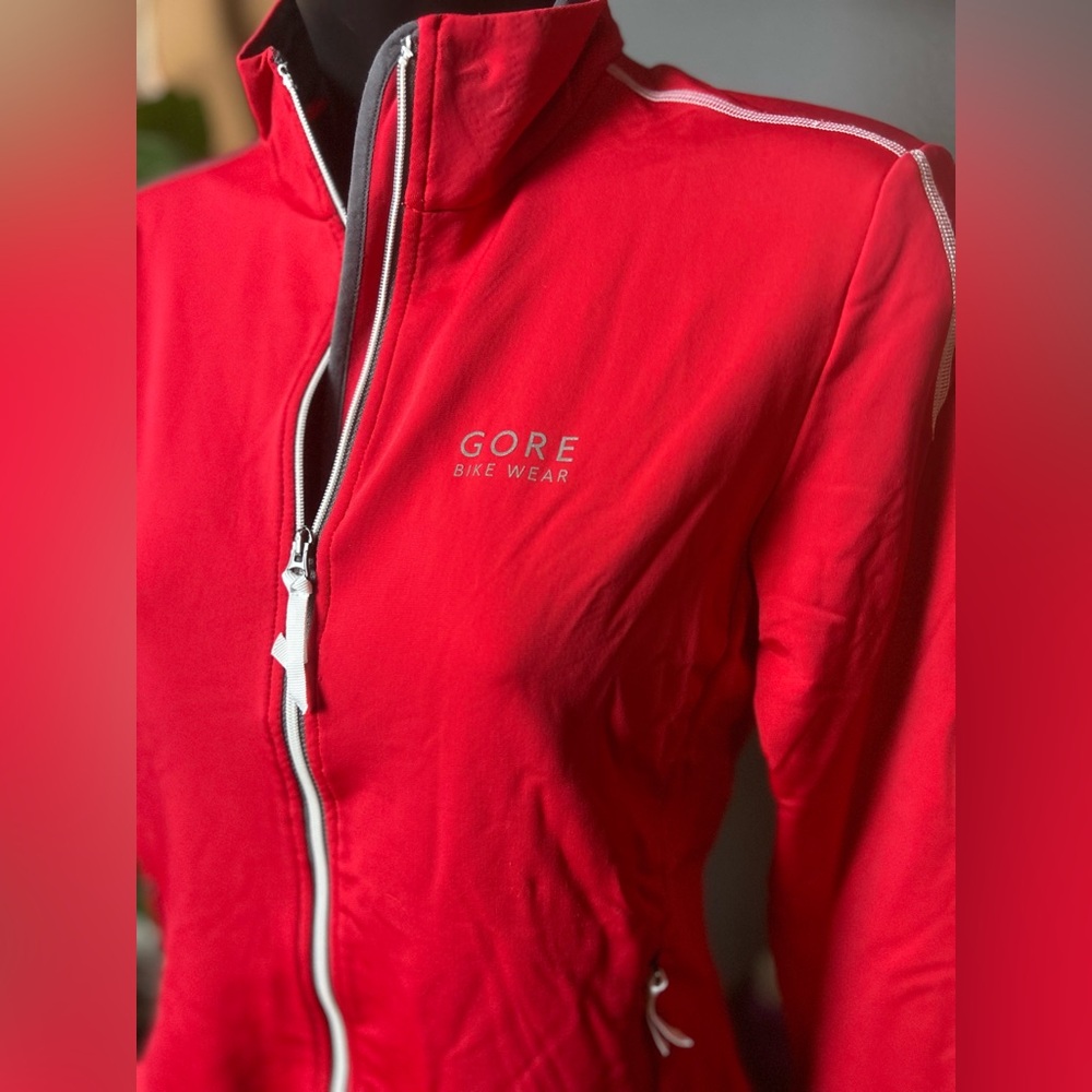 Gore Bike Wear Cycling Jacket With Thumb Holes Size S - Picture 3 of 4